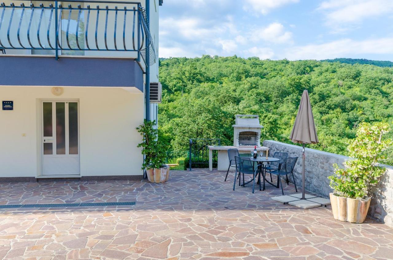 Apartments Marijana Ičići Exteriér fotografie