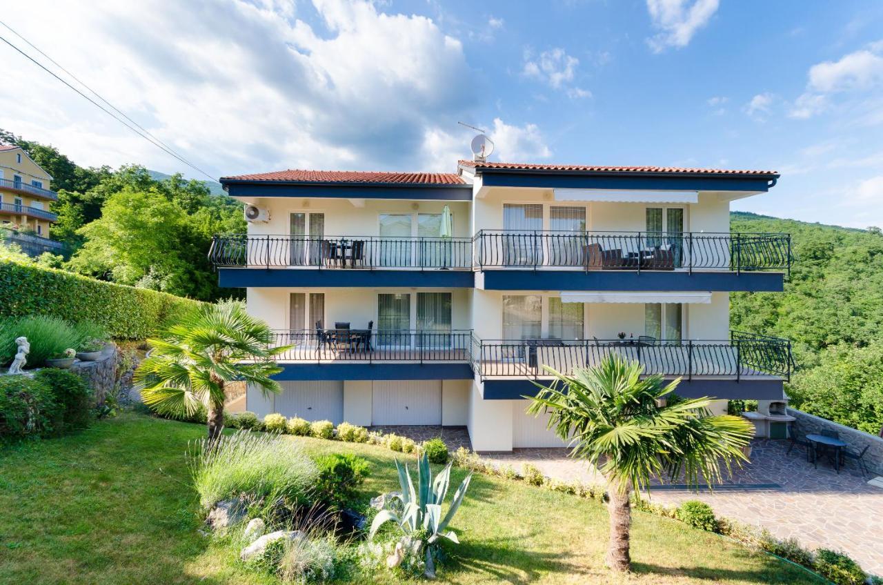 Apartments Marijana Ičići Exteriér fotografie