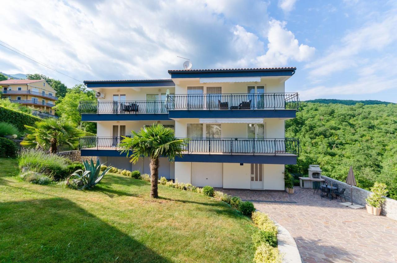 Apartments Marijana Ičići Exteriér fotografie