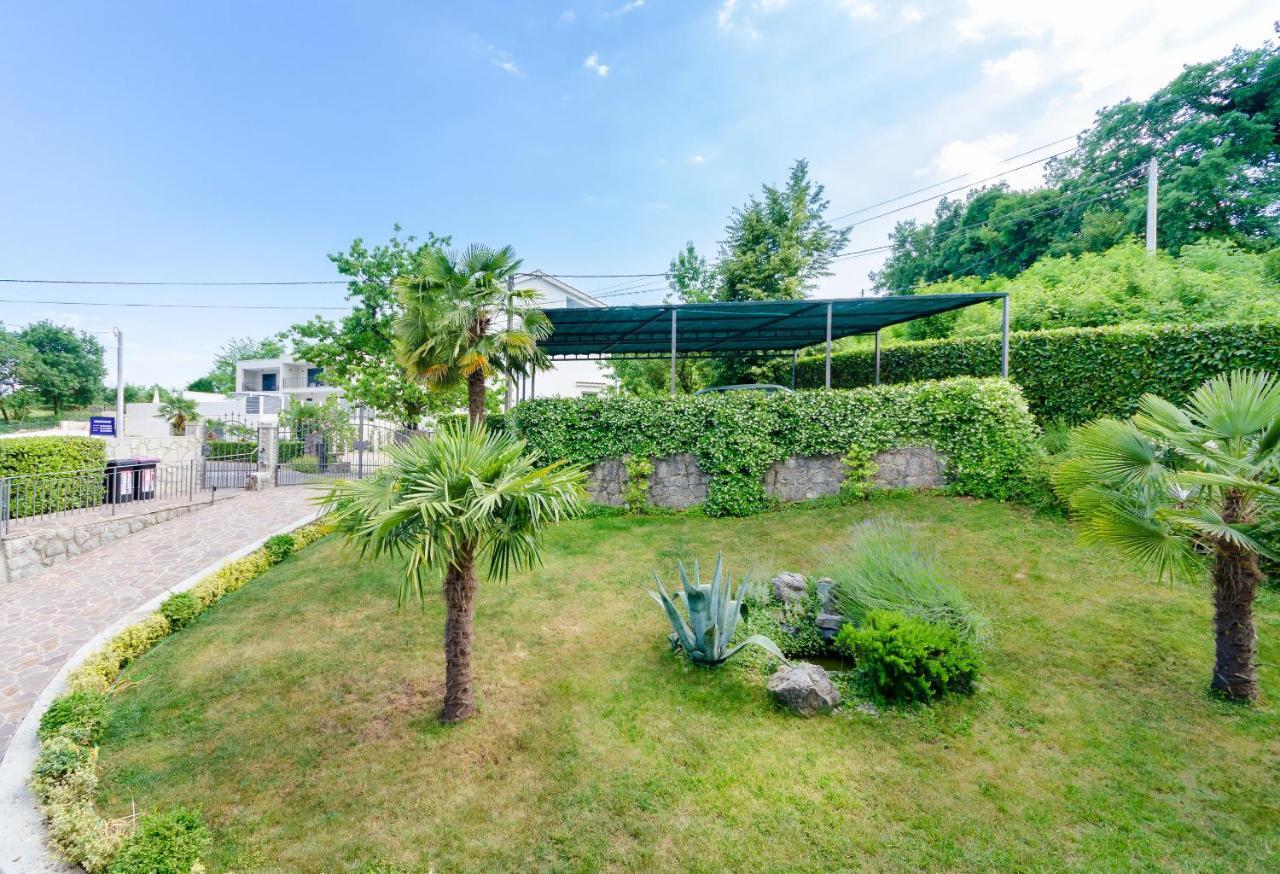 Apartments Marijana Ičići Exteriér fotografie