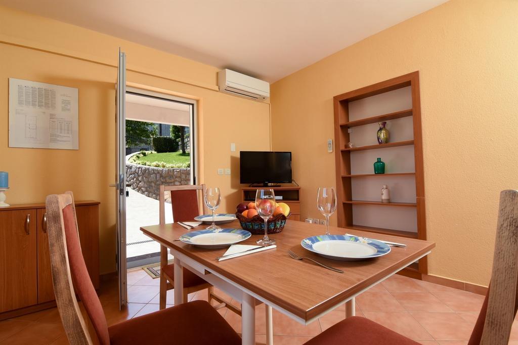 Apartments Marijana Ičići Exteriér fotografie
