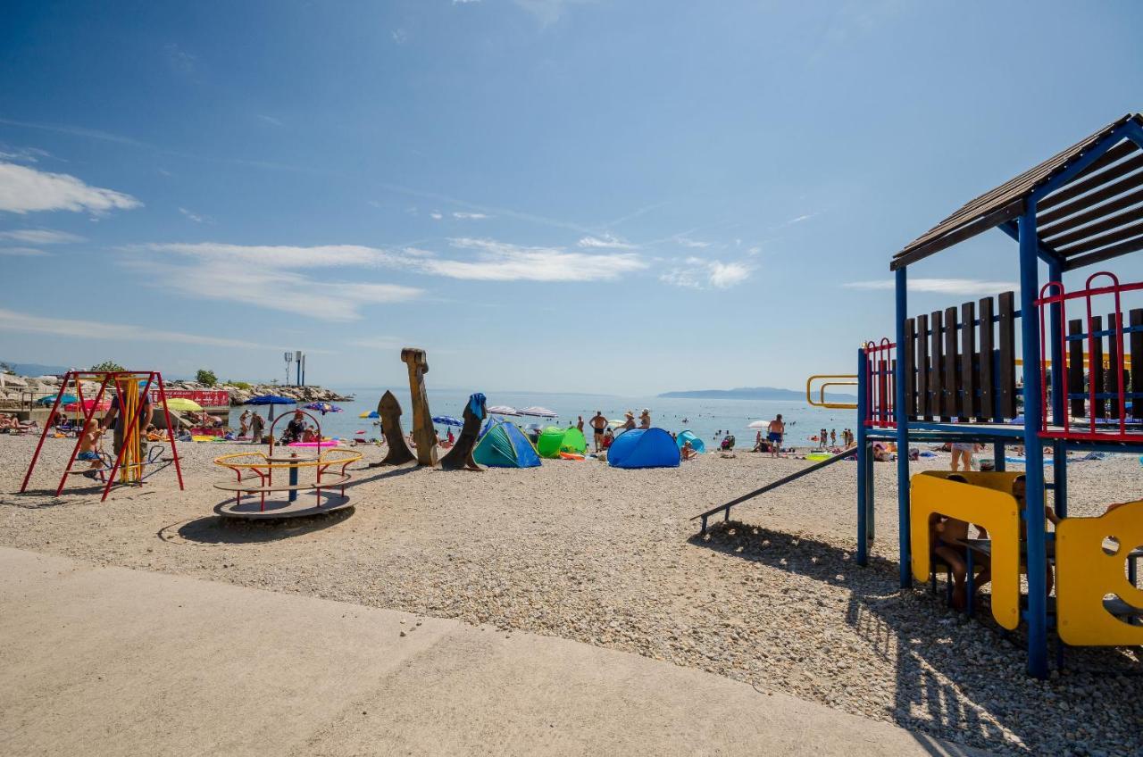 Apartments Marijana Ičići Exteriér fotografie